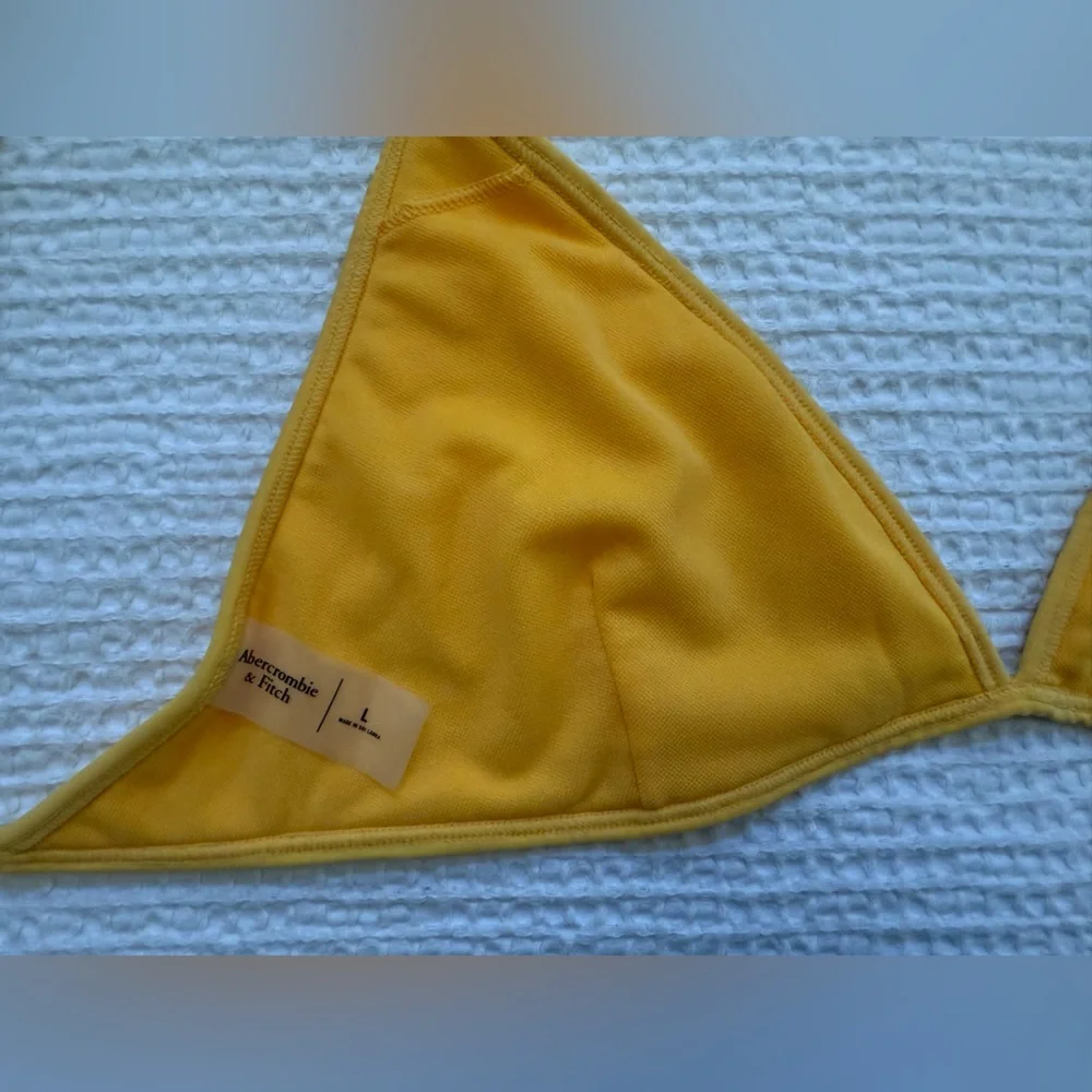 Abercrombie Ribbed Bikini Set - Picture 8 of 11